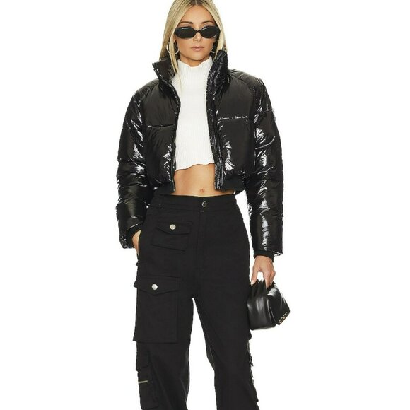 Revolve Blank NYC Jacket Shiny Patent Black Cropped Puffer Large NWT - Picture 3 of 10